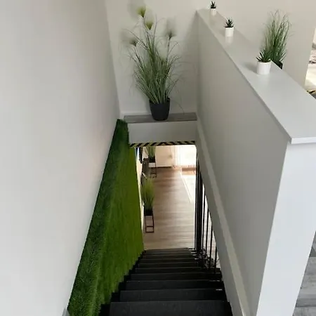 Csaladi Feszek Apartament *